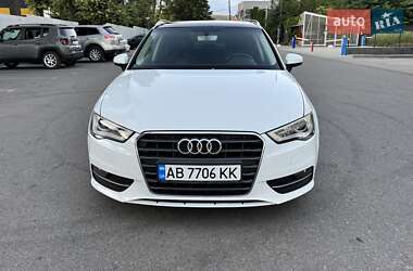 Хэтчбек Audi A3 2016 в 