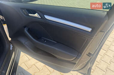 Седан Audi A3 2014 в 