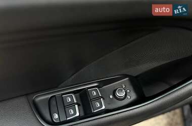 Седан Audi A3 2015 в 