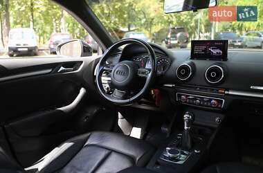 Седан Audi A3 2014 в 