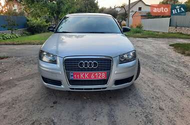 Хэтчбек Audi A3 2006 в 