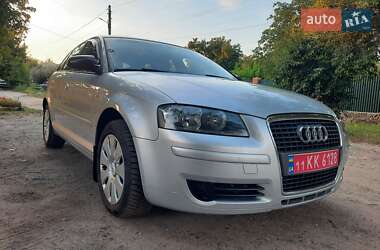 Хэтчбек Audi A3 2006 в 