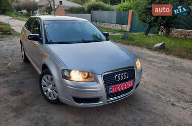 Хэтчбек Audi A3 2006 в 