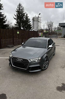 Седан Audi A3 2017 в 