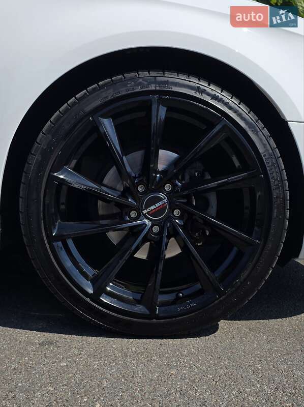 Хэтчбек Audi A3 2015 в Киеве