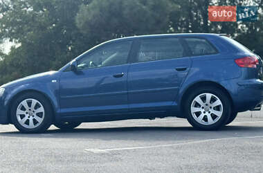 Хэтчбек Audi A3 2008 в 