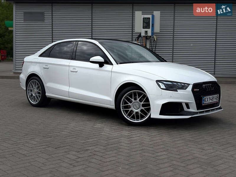 Седан Audi A3 2015 в Харькове