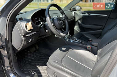 Седан Audi A3 2019 в 