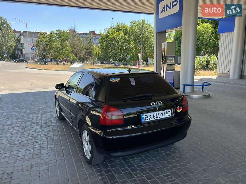Хэтчбек Audi A3 2003 в Николаеве