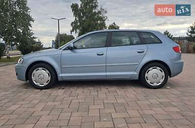 Хэтчбек Audi A3 2006 в 