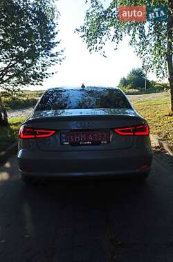 Седан Audi A3 2014 в 