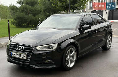 Седан Audi A3 2016 в 