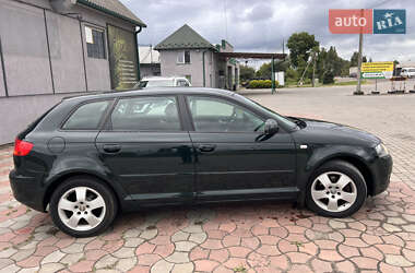 Хэтчбек Audi A3 2005 в 