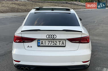 Седан Audi A3 2016 в 