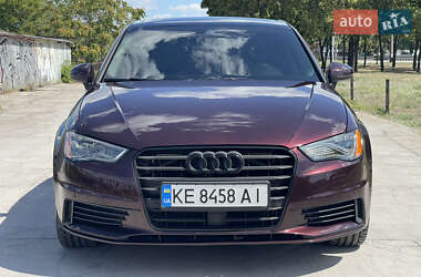Седан Audi A3 2014 в 