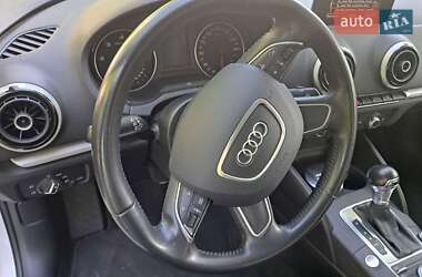 Седан Audi A3 2015 в 
