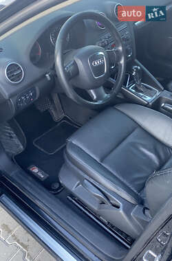 Хэтчбек Audi A3 2005 в 