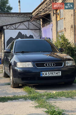 Хэтчбек Audi A3 2001 в Киеве