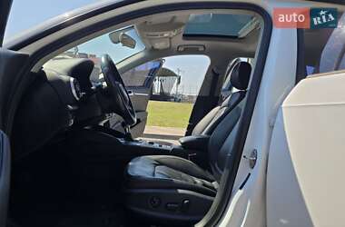 Хэтчбек Audi A3 2015 в 