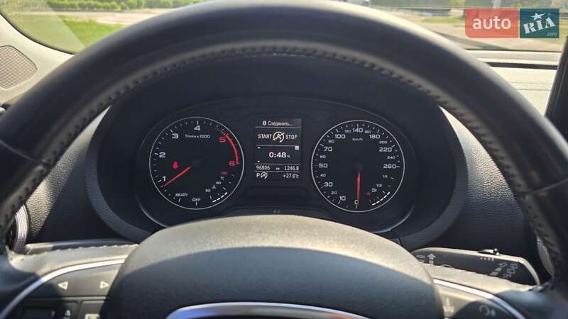 Хэтчбек Audi A3 2015 в Киеве