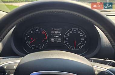 Хэтчбек Audi A3 2015 в 