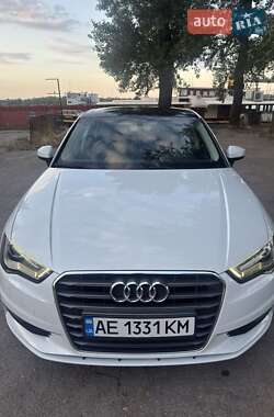 Седан Audi A3 2016 в 
