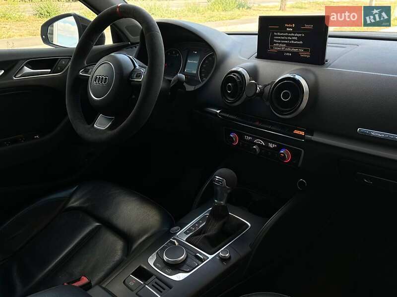 Хетчбек Audi A3 2016 в Миколаєві