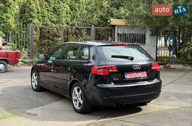 Хэтчбек Audi A3 2008 в 