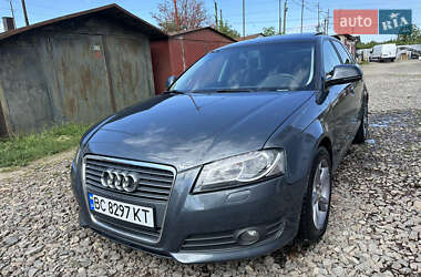 Хэтчбек Audi A3 2009 в 