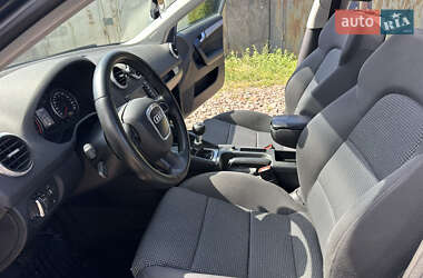 Хэтчбек Audi A3 2009 в 