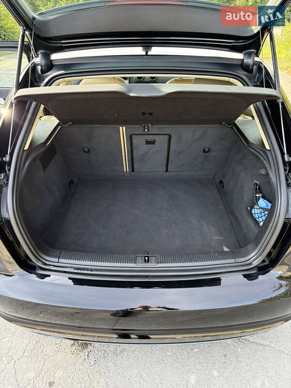 Хэтчбек Audi A3 2012 в Лановцах