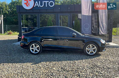 Седан Audi A3 2016 в 
