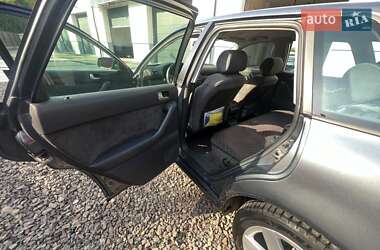 Хэтчбек Audi A3 2003 в 