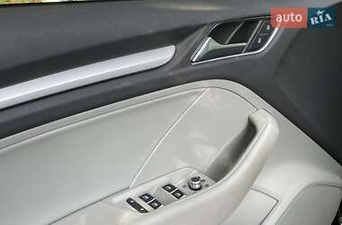 Седан Audi A3 2015 в 