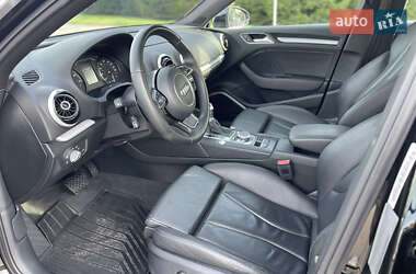 Хэтчбек Audi A3 2015 в 