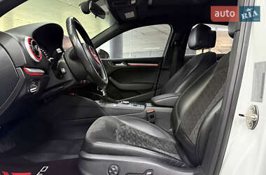 Седан Audi A3 2016 в 