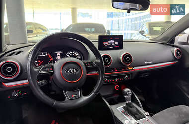 Седан Audi A3 2016 в 