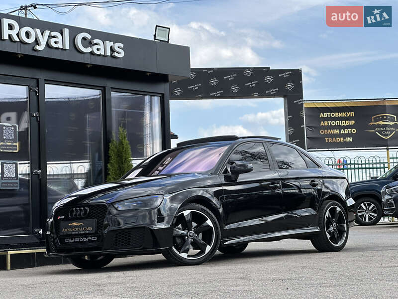 Седан Audi A3 2015 в 