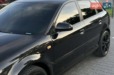 Хэтчбек Audi A3 2005 в 