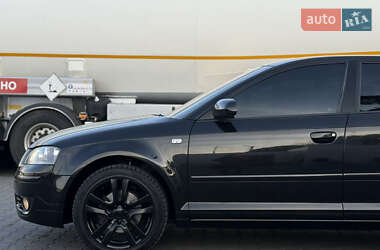 Хэтчбек Audi A3 2005 в 