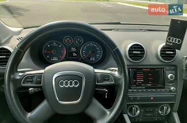 Хэтчбек Audi A3 2010 в Ивано-Франковске