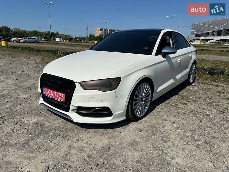 Седан Audi A3 2014 в Львове