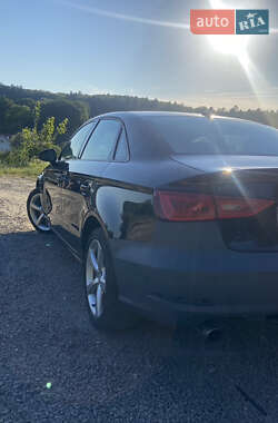 Седан Audi A3 2015 в 