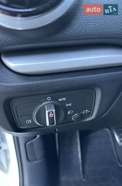 Седан Audi A3 2015 в 