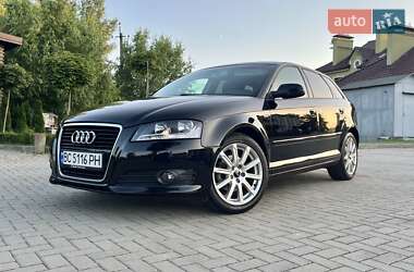 Хэтчбек Audi A3 2012 в Золочеве