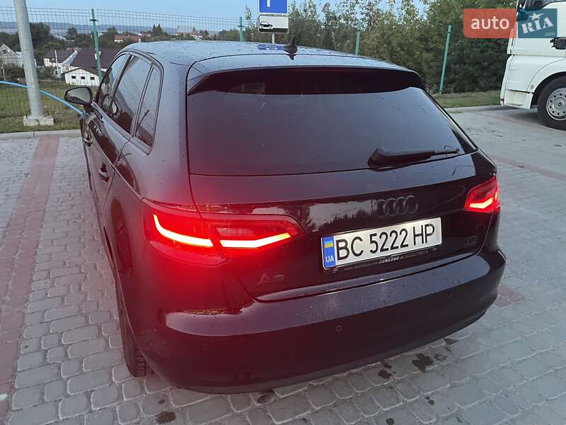 Хетчбек Audi A3 2014 в Золочеві