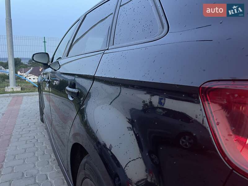 Хетчбек Audi A3 2014 в Золочеві