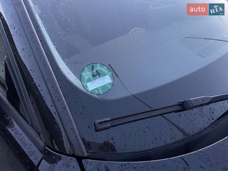 Хетчбек Audi A3 2014 в Золочеві