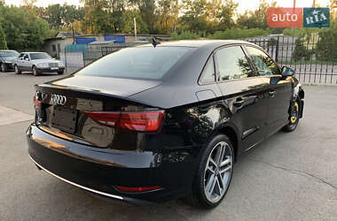 Седан Audi A3 2017 в 