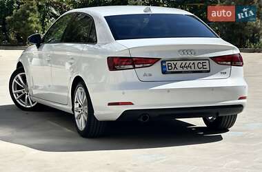Седан Audi A3 2014 в 